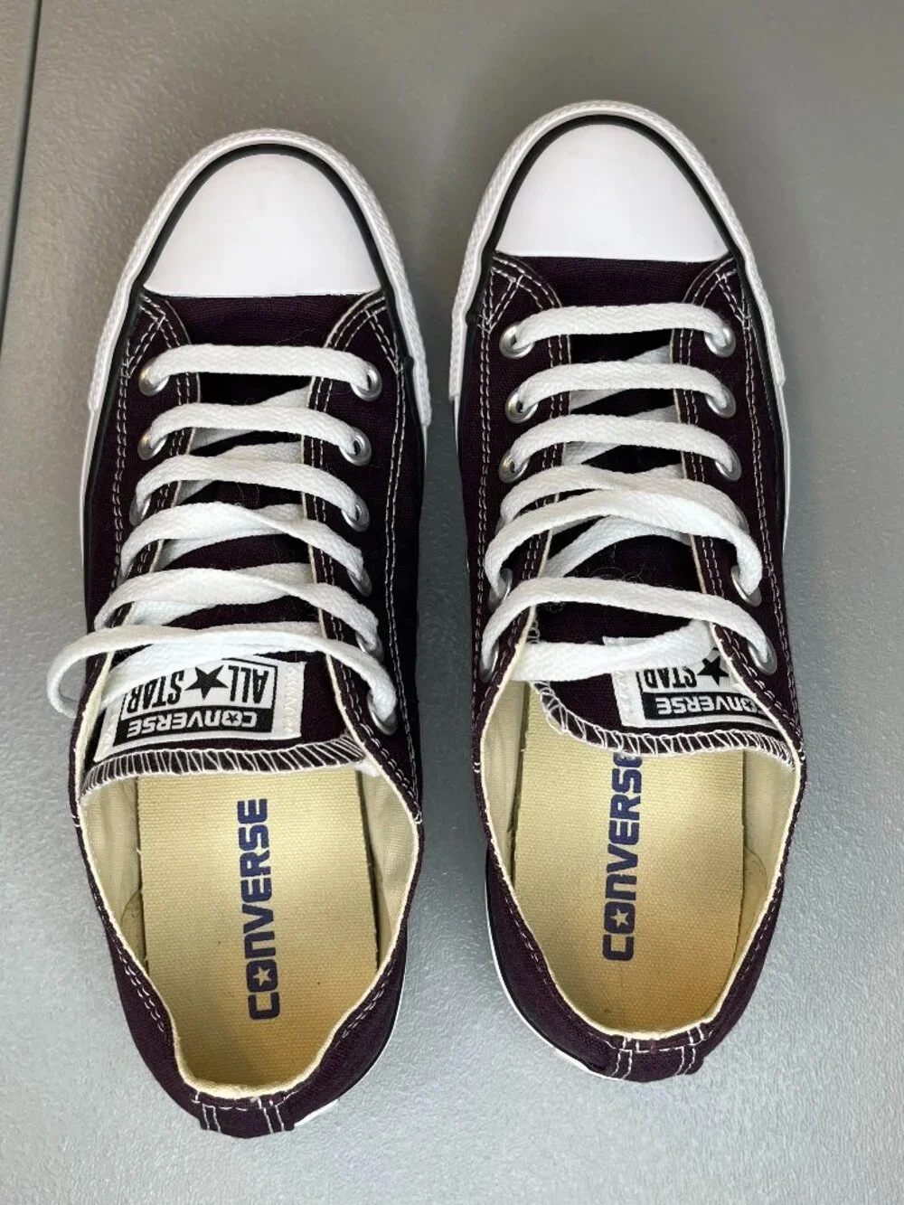 Converse Chuck Taylor All Star Burgundy Purple Low Top Sneakers Women’s 8 EUC - Picture 2 of 9